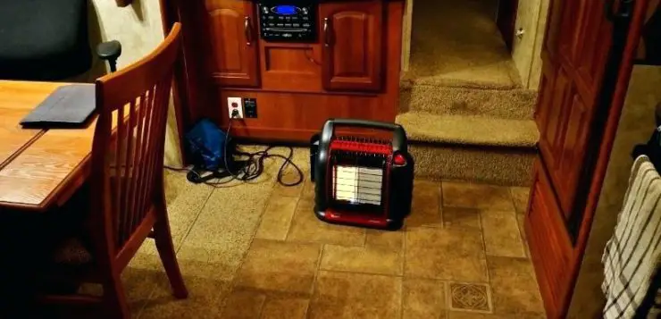 This indoor portable propane heater is credited to the integrated piezo sparking mechanism.